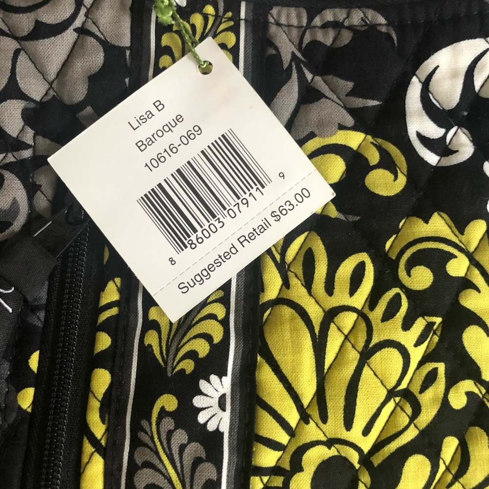 Vera Bradley shoulder purse with tags